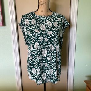H&M Top. Cap sleeve. Tropical leave print. SZ 14